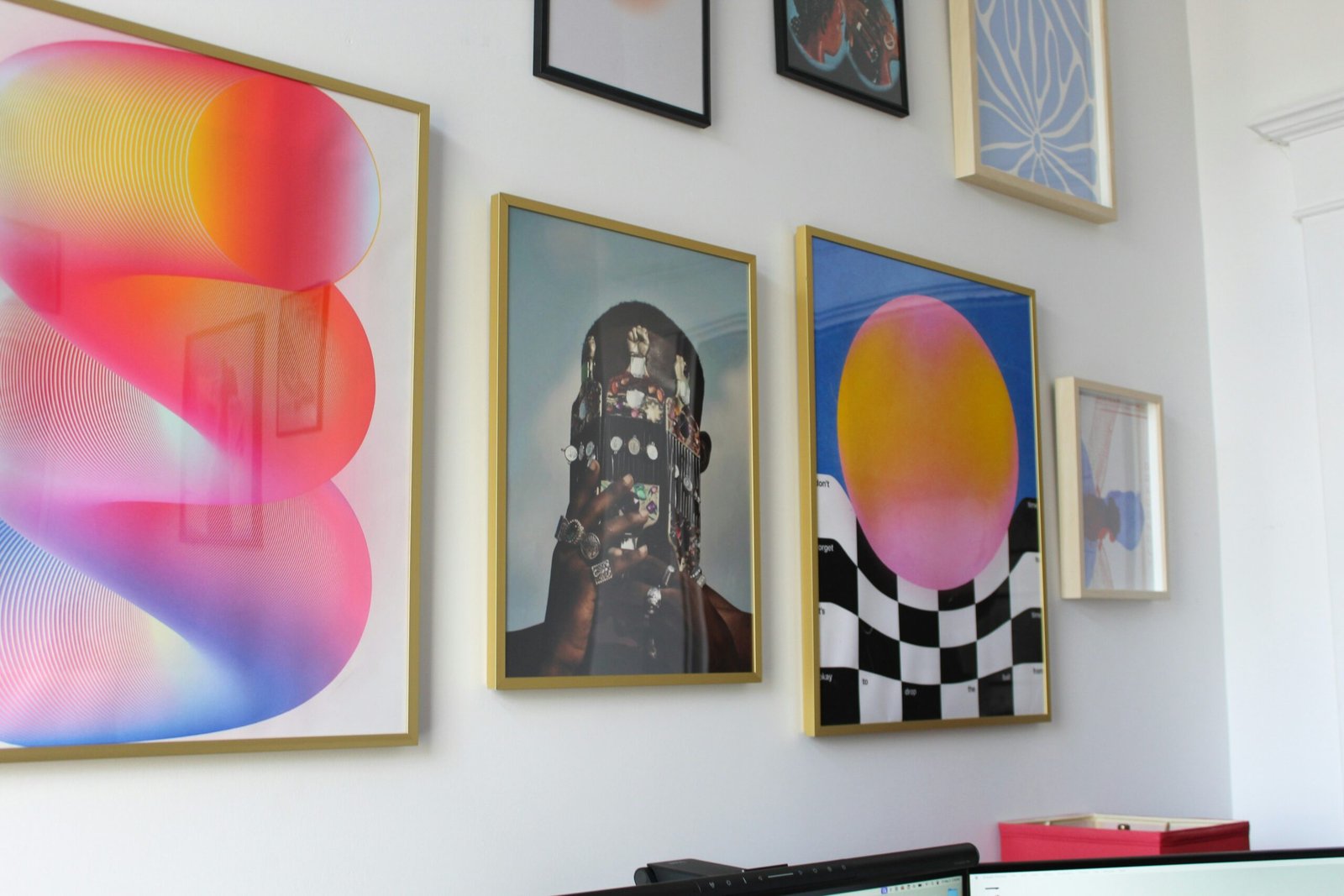 Wall Art & Decor